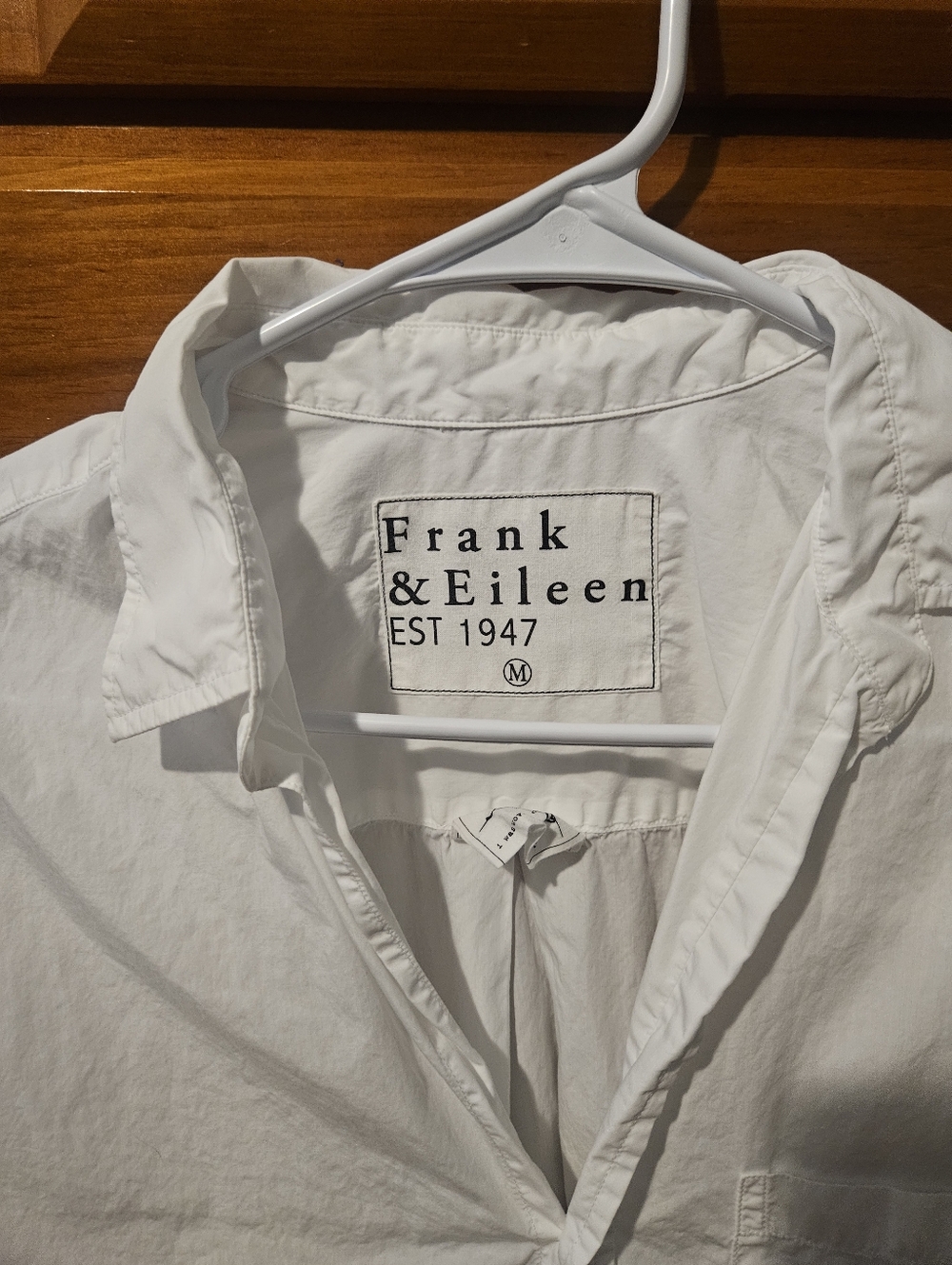 Frank & Eileen Joedy Crinkle Boyfriend Button-Up Shirt White M - Picture 3 of 6